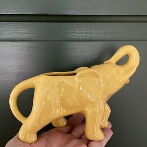 Anthropologie “ellie” elephant creamer